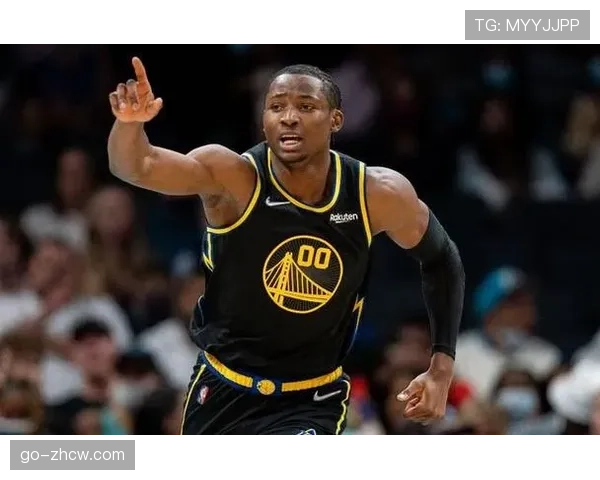 勇士体系赋予角色球员战术纪律 分享球文化孕育爆发